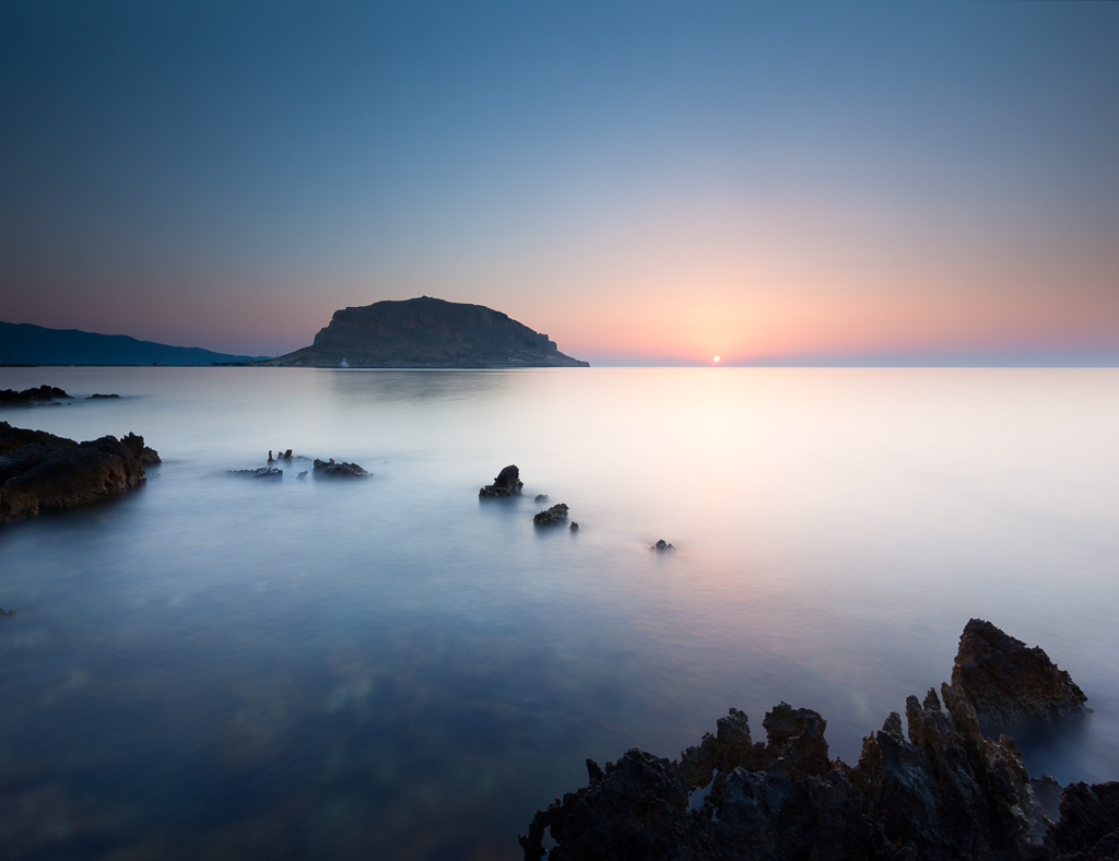 http://www.onlylightmatters.com/wp-content/uploads/2017/08/Monemvasia.jpg